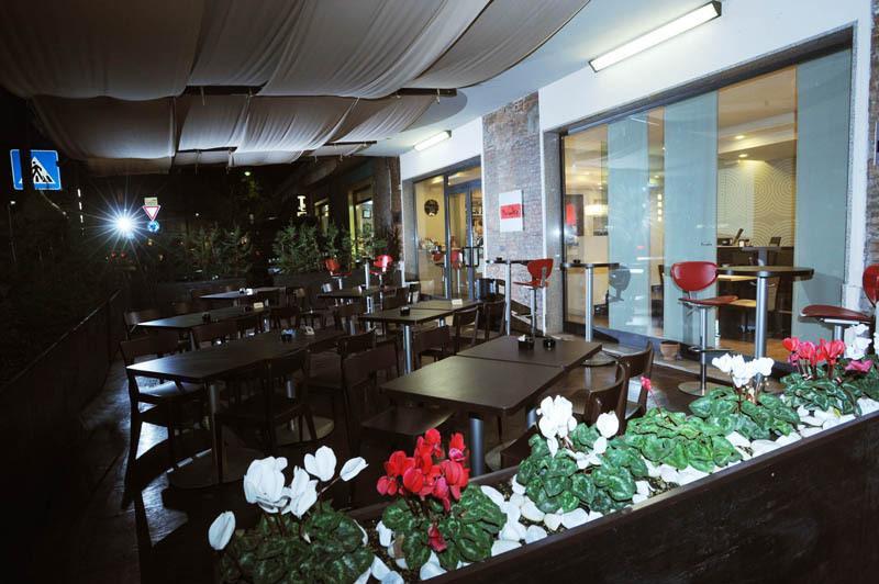 Drake Hotel Maranello Exterior photo